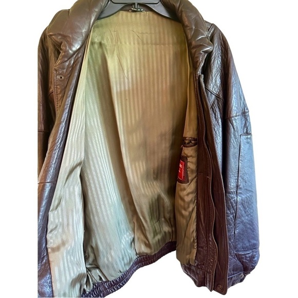 CORTEFIEL DE ESPAÑA, MENS, BROWN LEATHER JACKET. MADE IN SPAIN. SIZE 40 - Picture 5 of 10